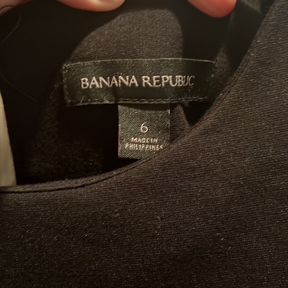 Thicker material that has some stretch to it.good condition - Picture 2 of 2